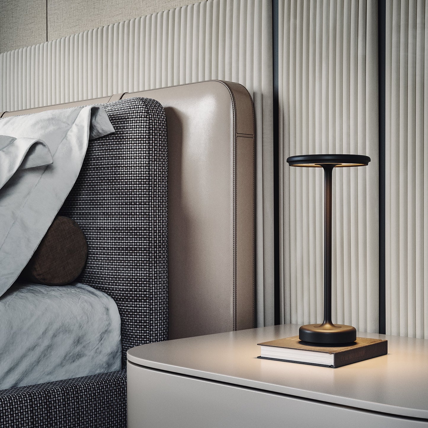 DELFT TABLE LAMP